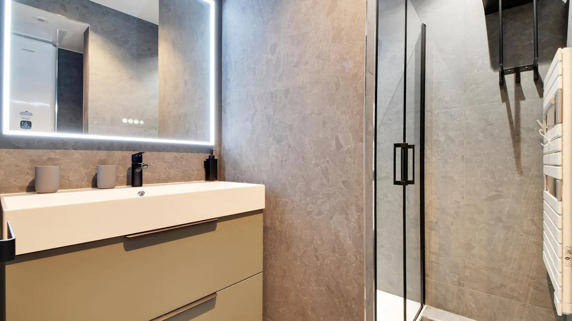 Le Chic A Paris 4P Bercy - Daumesnil Apartment